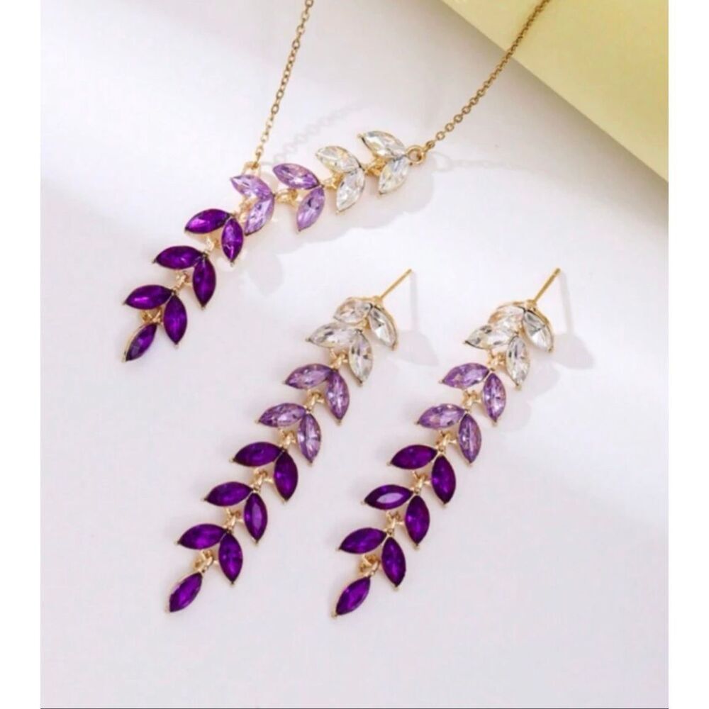 Leaf Necklace Earring Set